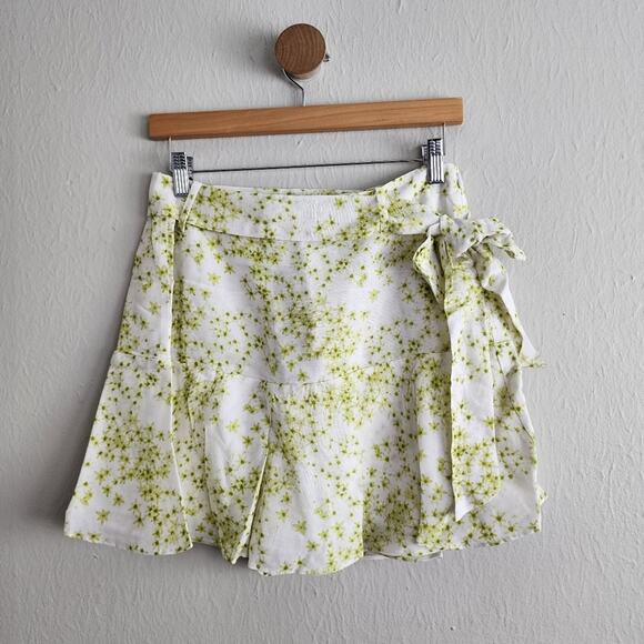 NWT All Saints Frida Amanzi Ditsy Floral Flowy Mini Skort Lime Green 8 - Picture 1 of 12